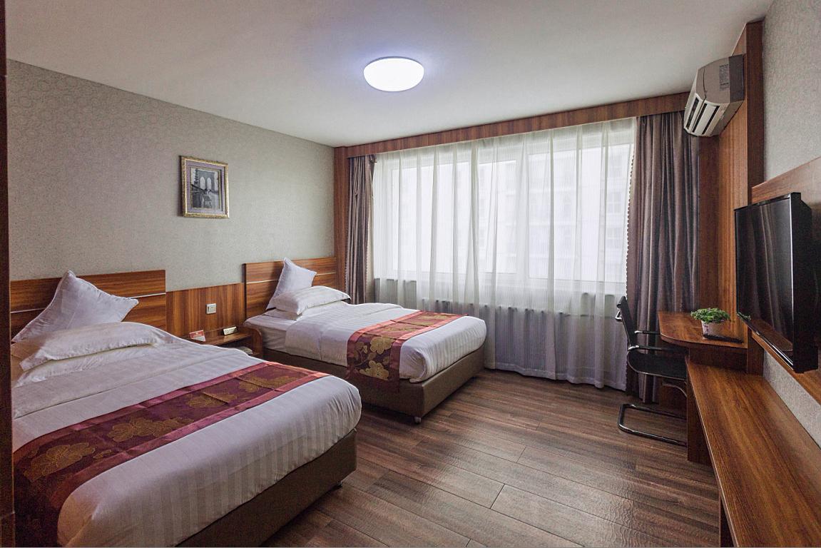 Beiguo Zhichun Business Hotel 만저우리 외부 사진