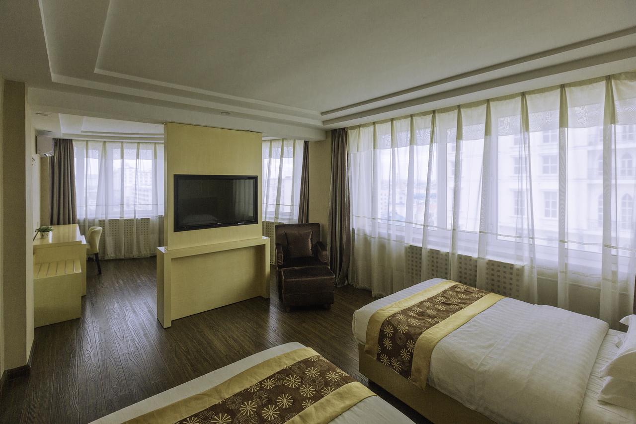 Beiguo Zhichun Business Hotel 만저우리 외부 사진